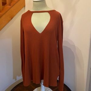 Long sleeve, burnt orange tee
